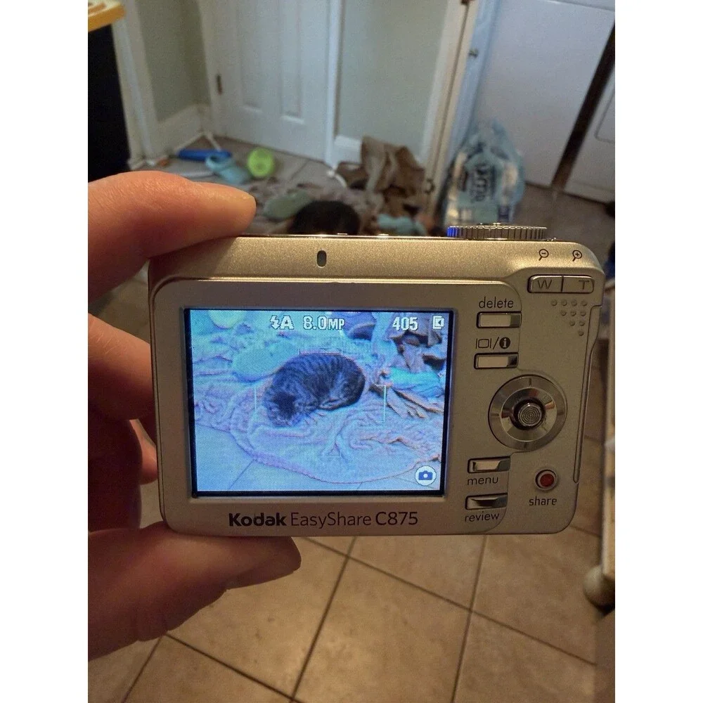 Kodak EasyShare C875 8.0 MP 2.5